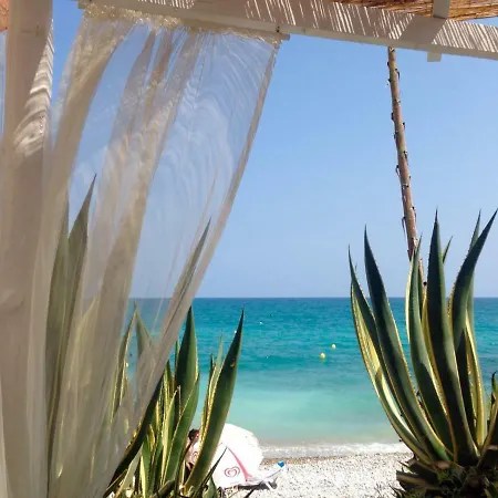 - Apartment Sitges